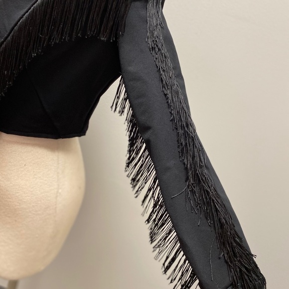 “Fringe and roses” jacket - Picture 9 of 12